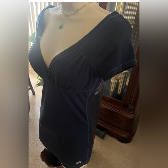 Beautiful Hollister 2000s empire waist babydoll top short sleeves❣️ - Picture 3 of 16
